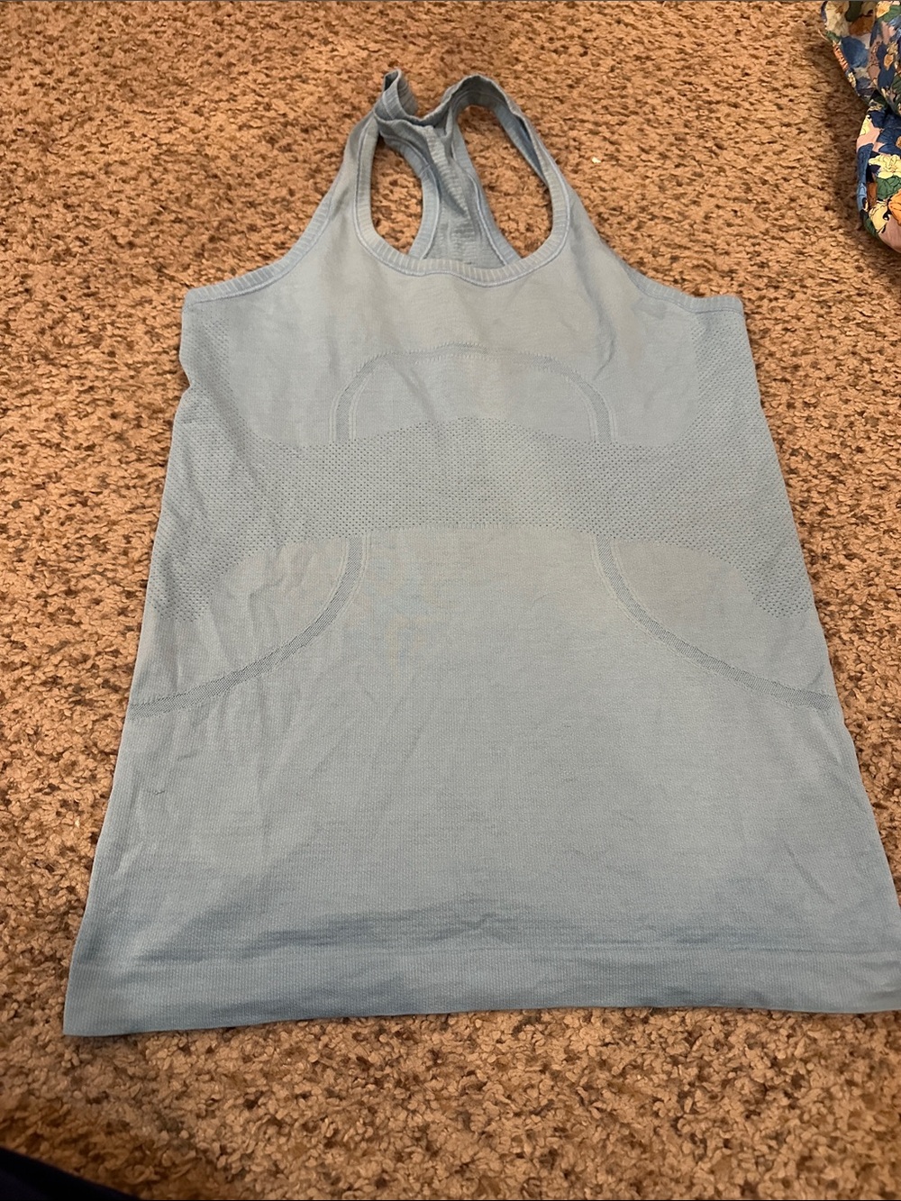 Lululemon swiftly Tank size 6